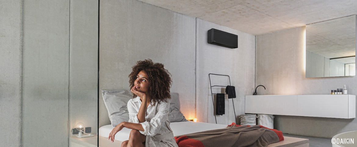 Daikin - Le noir, une valeur sûre : nouveau design de pompe à chaleur air/air Daikin - Le noir, une valeur sûre : nouveau design de pompe à chaleur air/air