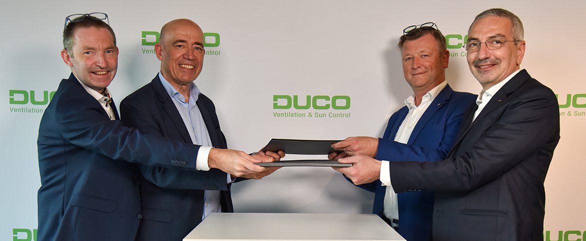 DUCO s'associe à Daikin Europe pour son expansion internationale. DUCO s'associe à Daikin Europe pour son expansion internationale.