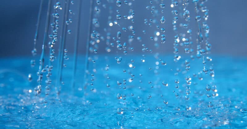 Économiser l’eau sanitaire : des gestes malins dès la conception