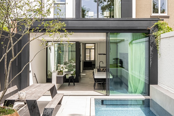 baie coulissante encastrée  reynaers aluminium