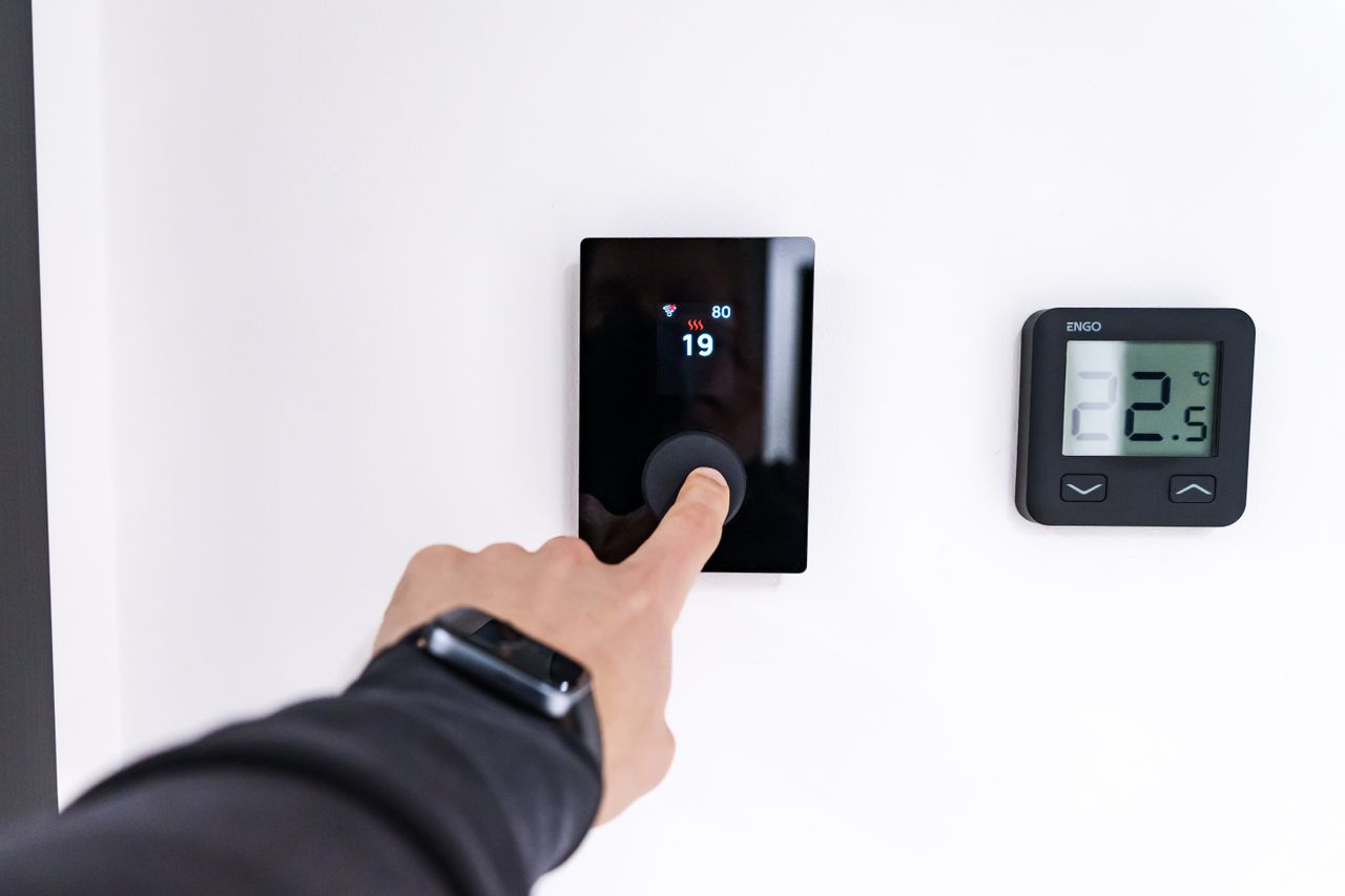 %titre de l'article% Thermostat de régulation du chauffage piloté pour économiser l'énergie